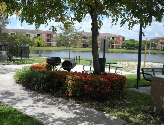 Building Photo - 4508 SW 160th Ave