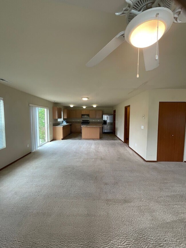 Building Photo - Charming 3-Bedroom Home for Rent