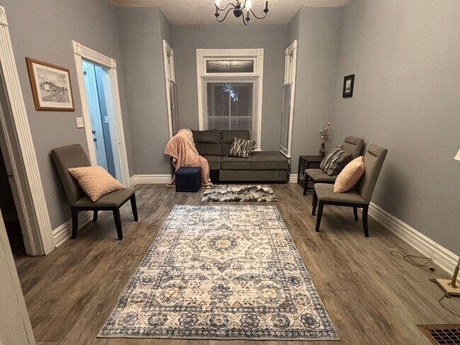 Building Photo - Cozy Little Italy Bungalow | Furnished - Mid-Term or Long-Term Lease