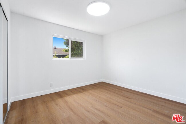 Building Photo - 12024 Alberta Dr