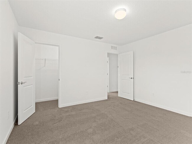 Building Photo - 11234 Sycamore Glen Loop