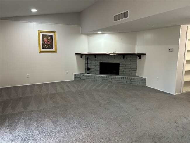 Building Photo - 3919 Coltwood Dr