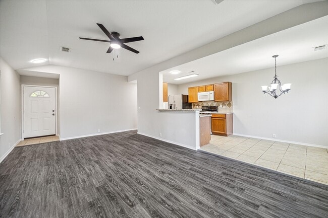 Building Photo - 10410 Caribou Cv