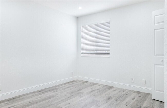 Building Photo - 2134 Pasa Verde Ln