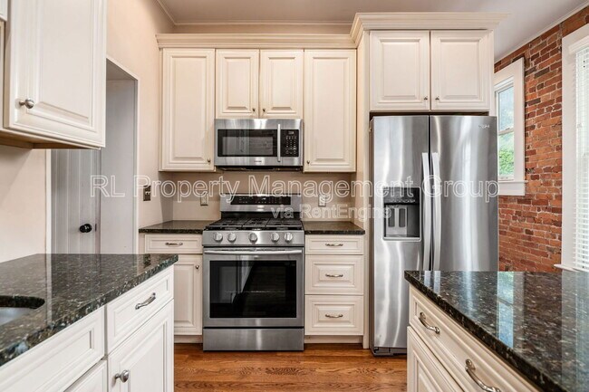 Building Photo - 322 Wilber Ave