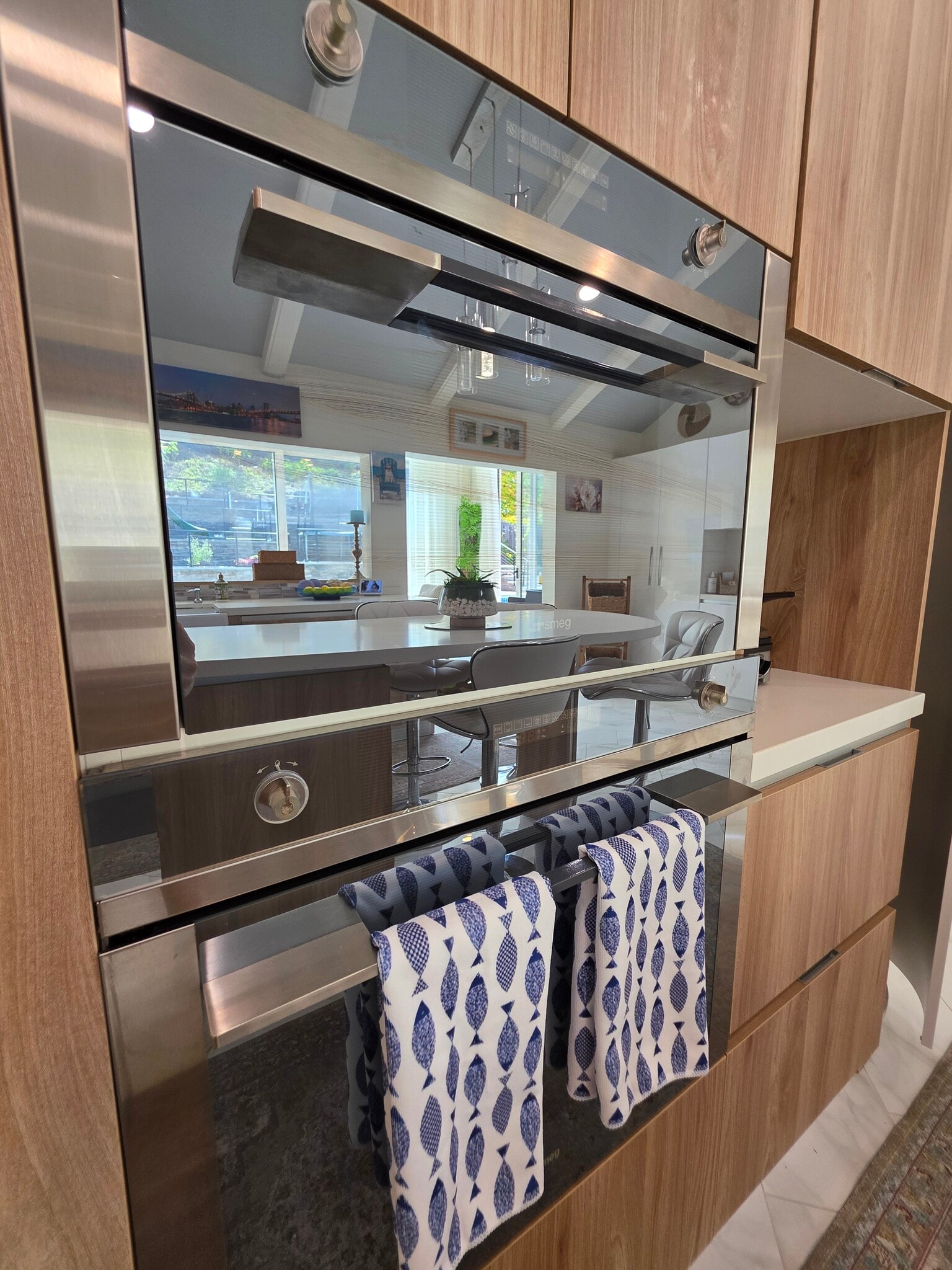 Building Photo - 6097 Charae St