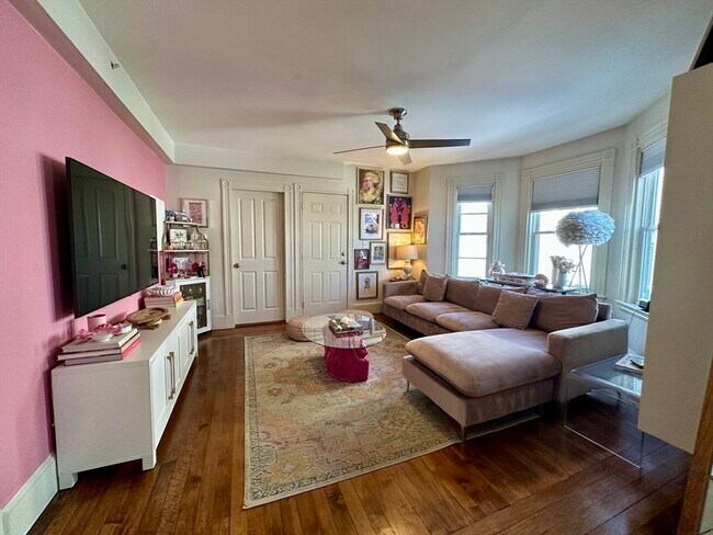 Building Photo - 15 Bearse Ave