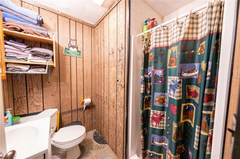 Building Photo - 568 Dome Mountain Ave