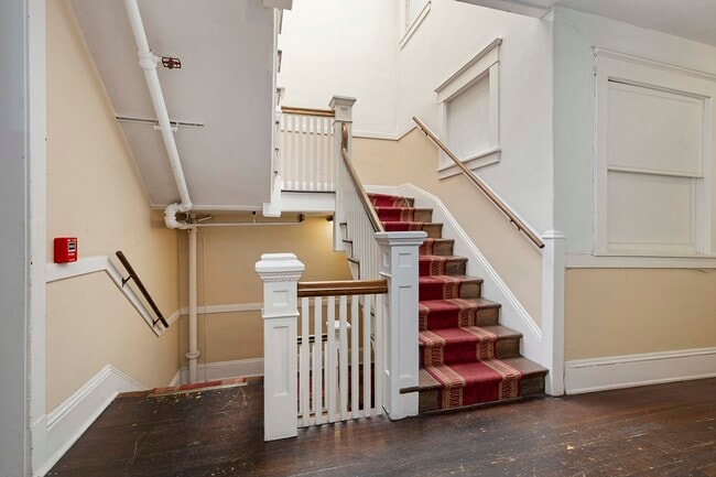 Building Photo - Winston Apartments