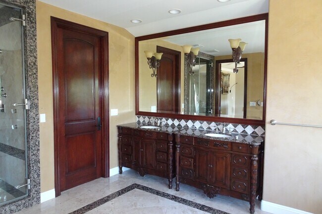 Building Photo - 4335 Jubilo Dr