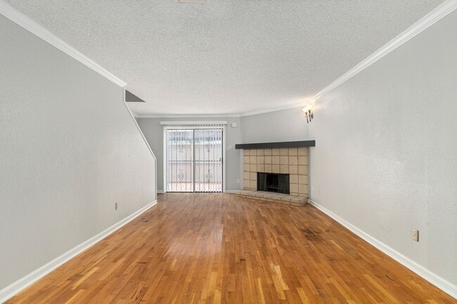 Building Photo - 9516 Pagewood Ln