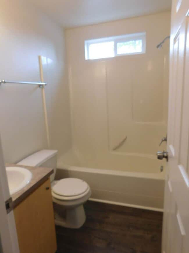 Building Photo - 3Bd/2.5Ba Two Story House - Available Soon!