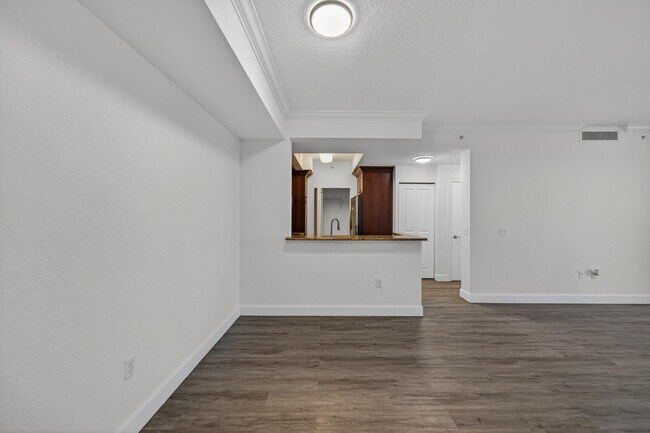 Building Photo - 1660 Renaissance Commons Blvd