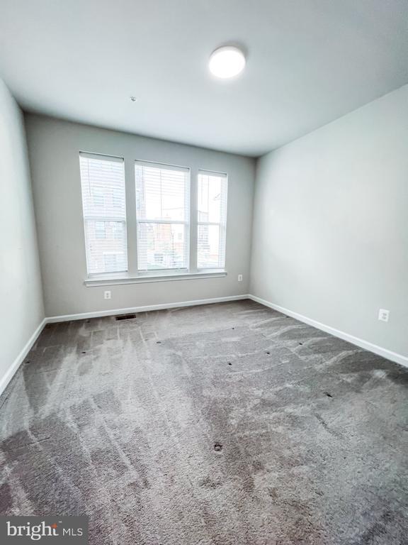 Building Photo - 43451 Stonewood Crossing Ter