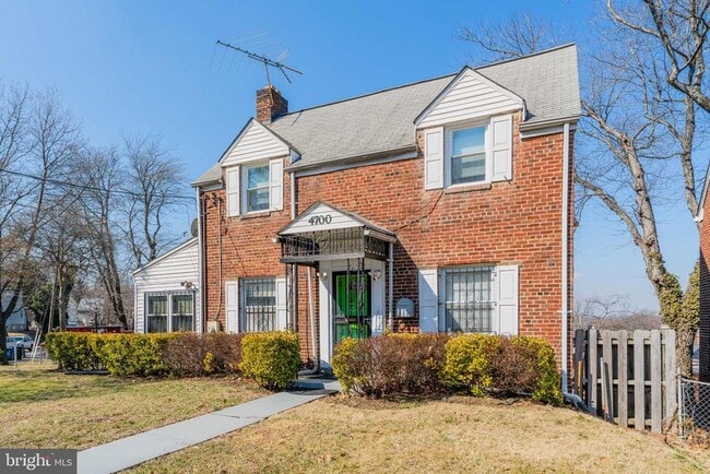 Building Photo - 4700 Southern Ave SE