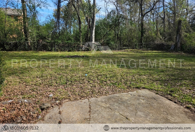 Building Photo - 1324 Marydale Dr