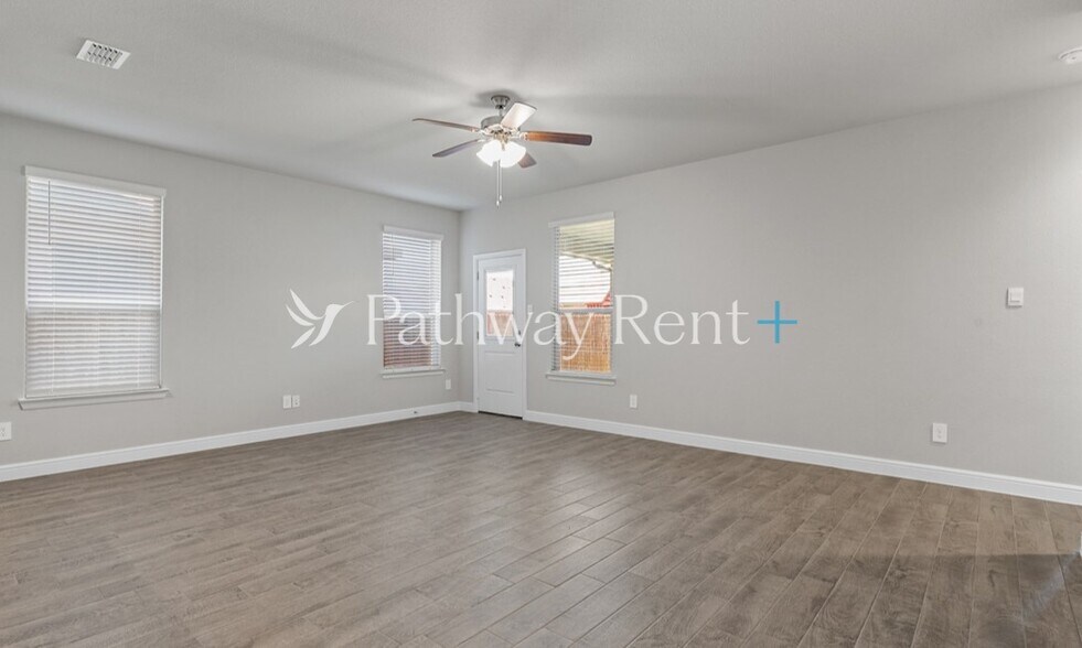 Building Photo - 1752 Reverie Rd