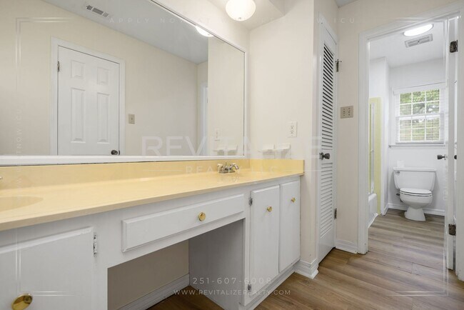 Building Photo - Spacious 4BR/2.5BA West Mobile Home – Room to Grow in a Convenient Location!