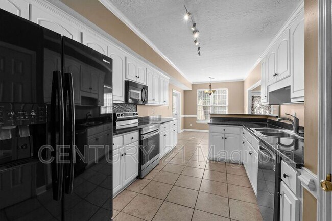 Building Photo - 832 Prairie Ln