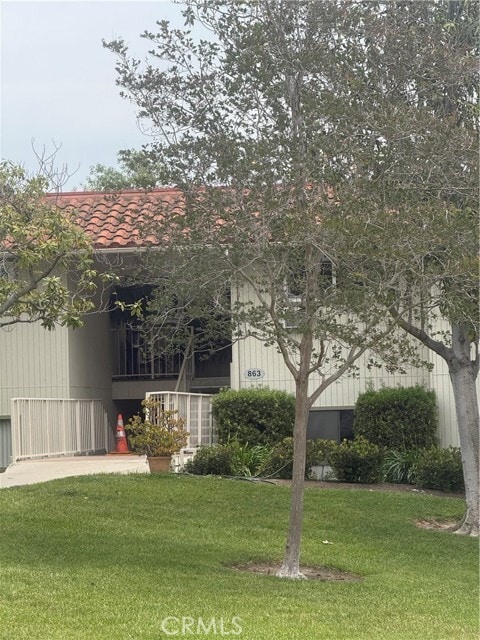 Building Photo - 863 Ronda Mendoza