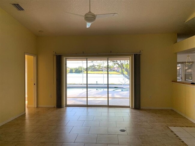 Building Photo - 109 Kings Dr