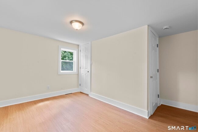 Building Photo - 173 Elm Hill Rd