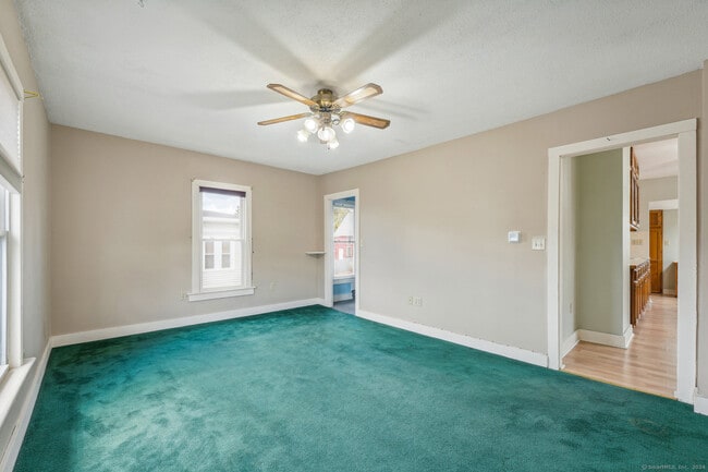 Building Photo - 34 Spring St