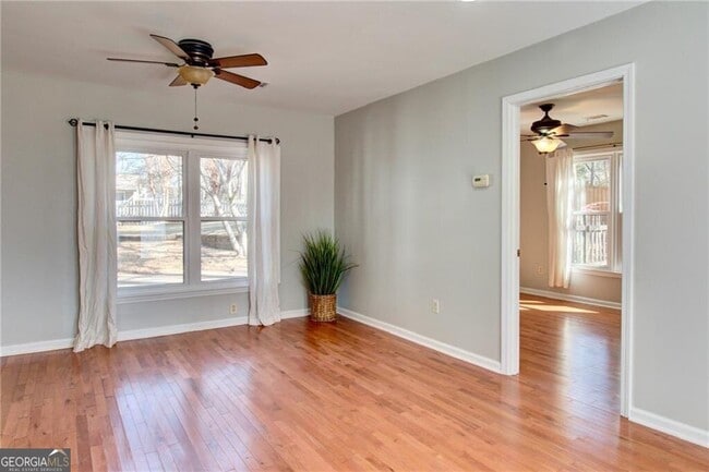 Building Photo - 3664 High Green Dr