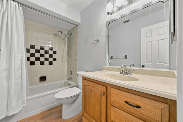 Building Photo - 1651 Palmland Dr