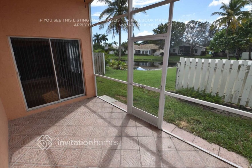 Building Photo - 5636 American Cir