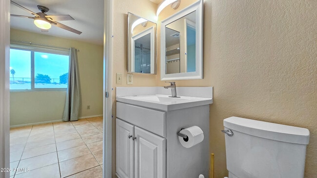 Building Photo - 616 S Hardy Dr