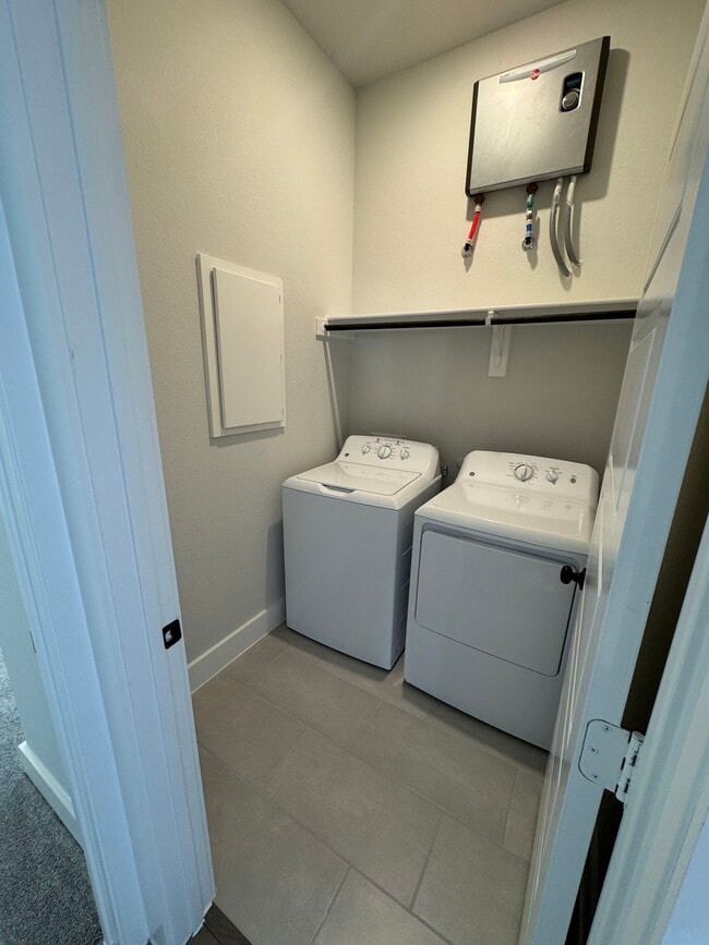 Building Photo - 700 N William E Crawford Ave