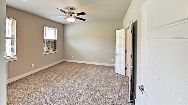 Building Photo - 4617 Wagner Lake Dr