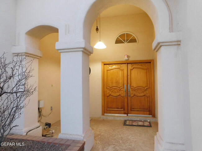 Building Photo - 917 Tecate Pl