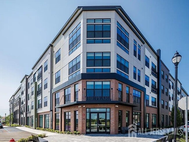 Building Photo - 2000 Schindler Dr