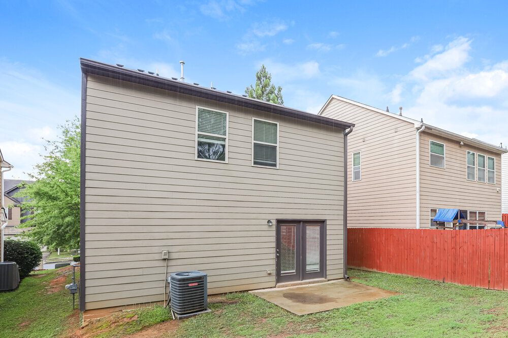 Building Photo - 5163 Rapahoe Trail