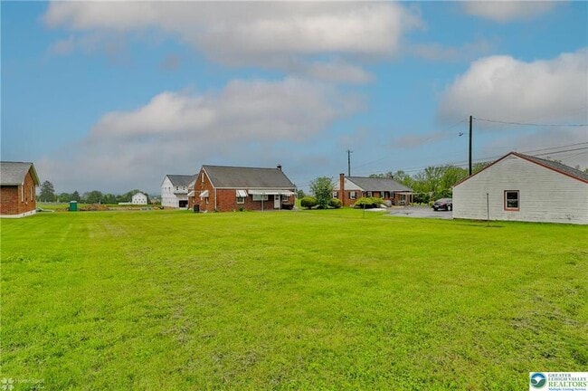 Building Photo - 8171 Moyer Rd