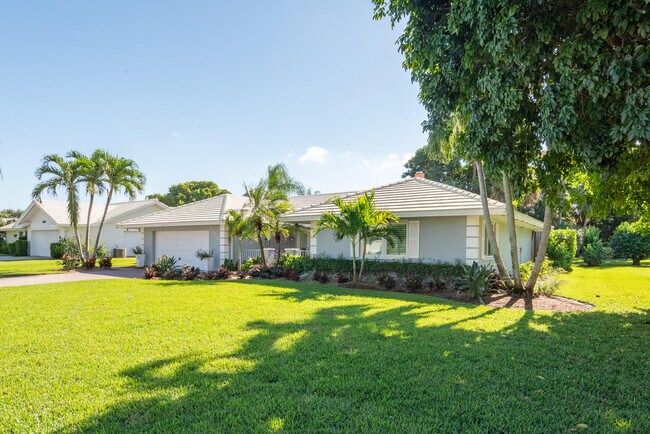 Building Photo - 3372 SE Court Dr