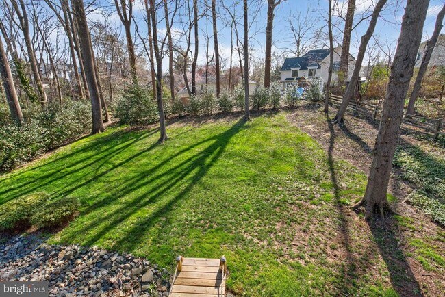 Building Photo - 1219 Ingleside Ave