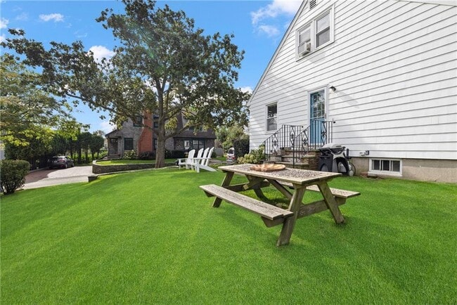 Building Photo - 6 Cliff Ter