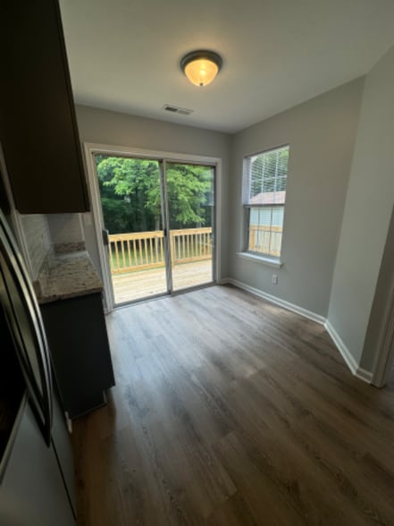 Building Photo - 107 Timberneck Arch