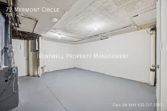 Building Photo - 72 Mermont Cir