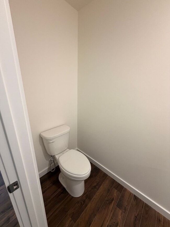 Building Photo - BRAND NEW 2026 CONSTRUCTION: Modern 3BD/2.5BA Home in Knoxville!