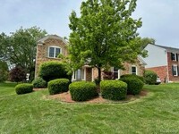 Building Photo - 1141 Sandy Ridge Dr