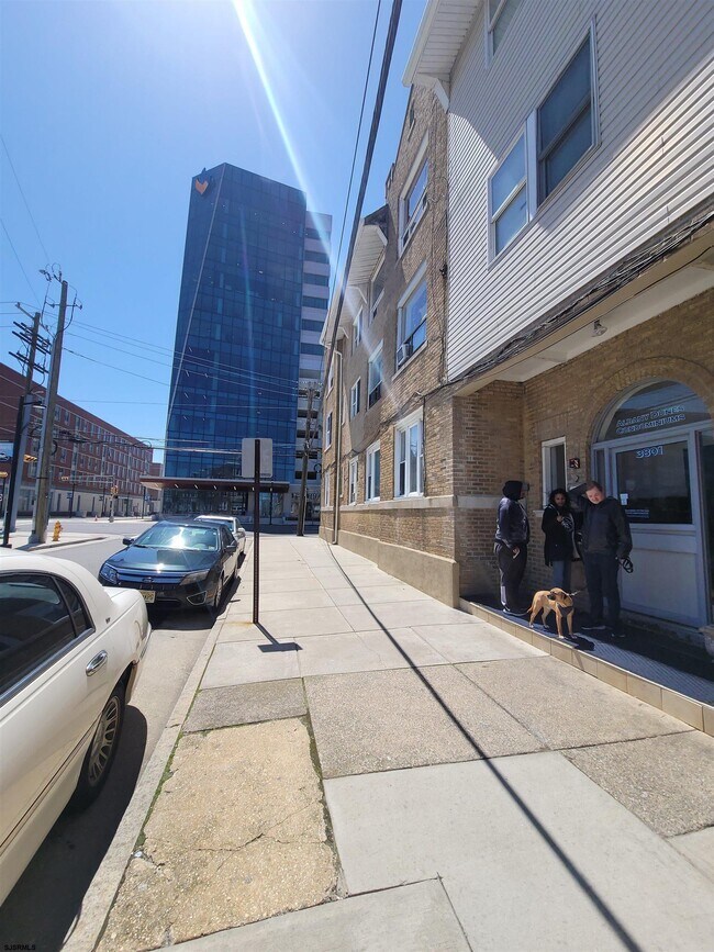 Building Photo - 3801 Atlantic Ave