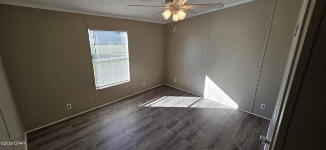 Building Photo - 2726 Canal Ave