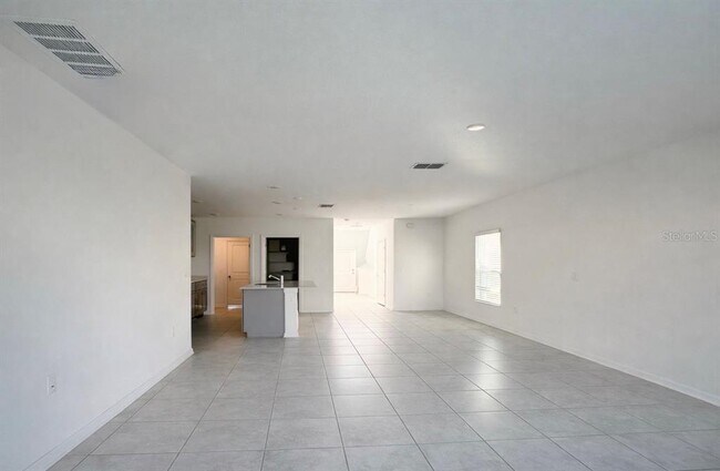 Building Photo - 1580 Marksman Rd