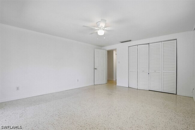 Building Photo - 181 7th St