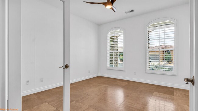 Building Photo - 2574 Windmill Way