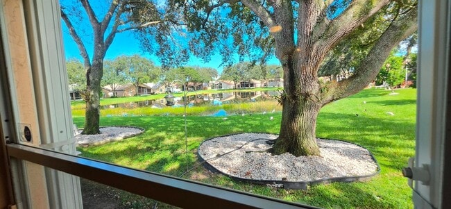 Building Photo - 7299 Lugano Dr